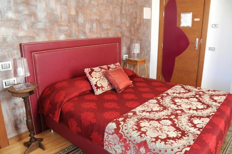 Residenza Mordini Hotel Ла Мадалена Екстериор снимка